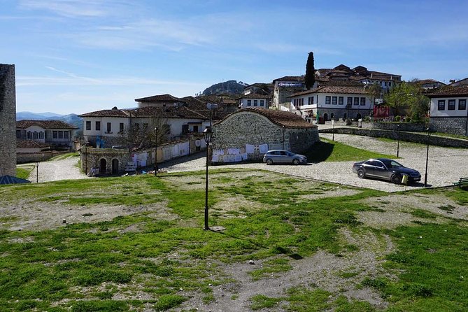Ancients and Ottomans - Apollonia and Berat - Berat Castle: an old town that still has a pulse