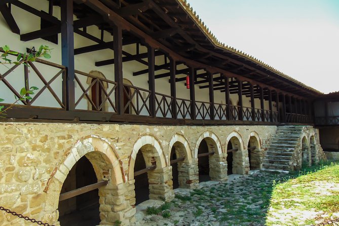Apollonia and Ardenica Monastery - full day tour - Who should book this day trip?