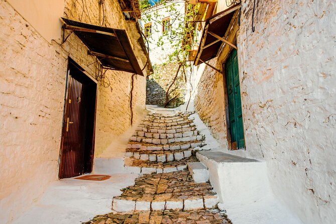 Berat - History and Medieval Art - Private tour from Tirana - The National Ethnographic Museum and daily life