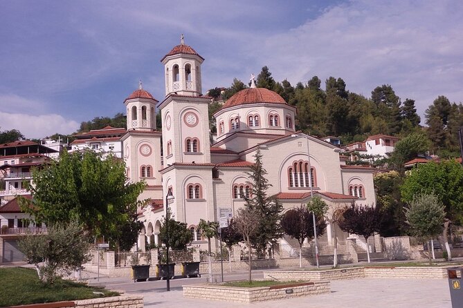 Berat Tour & Traditional Lunch - From Tirana/Durres - From the castle to Mangalem and Gorica