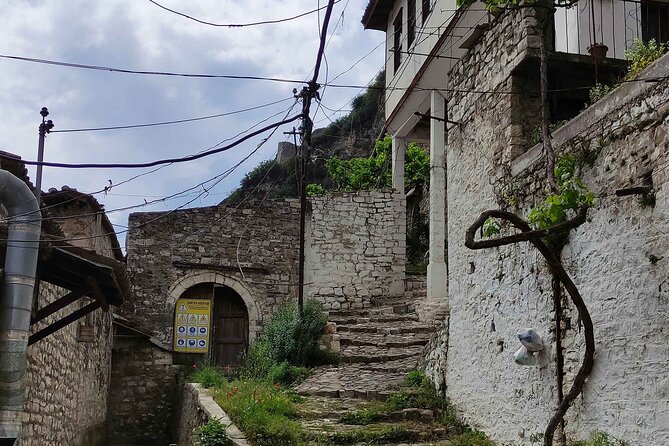 Berat - Unesco Heritage & Wine Tasting, Private Tour - What the private format changes