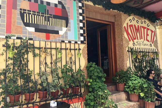 Best of Local Food & City Tour of Tirana - Food & Drinks Included - Grilled lunch at Restorant Tymi