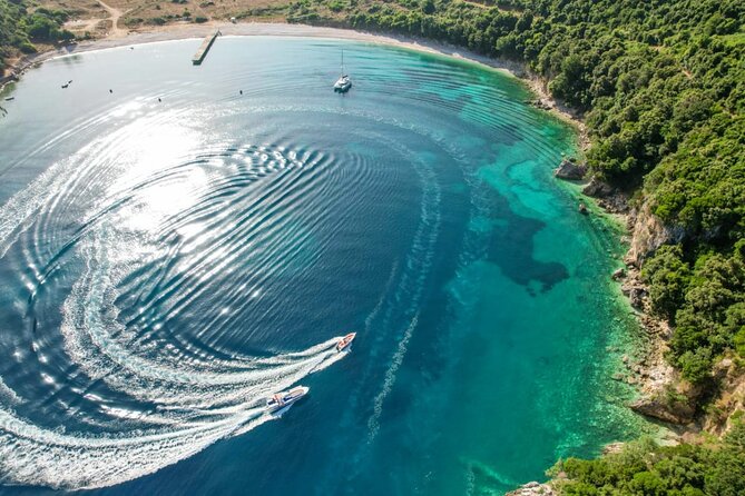 Boat Trip Around the Hidden Gems of Saranda - The guide and the pace of the day