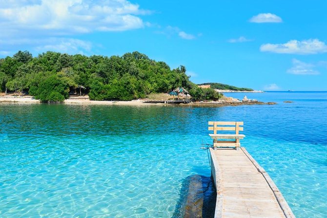 Butrint, Ksamil, Blue Eye, Lekuresi Castle. All-in-one daytrip. - Food, walking, and what to pack