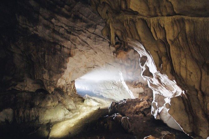 Cave of Pellumbas, Canyons & Castles hiking tour includes lunch - What the cave requires from you