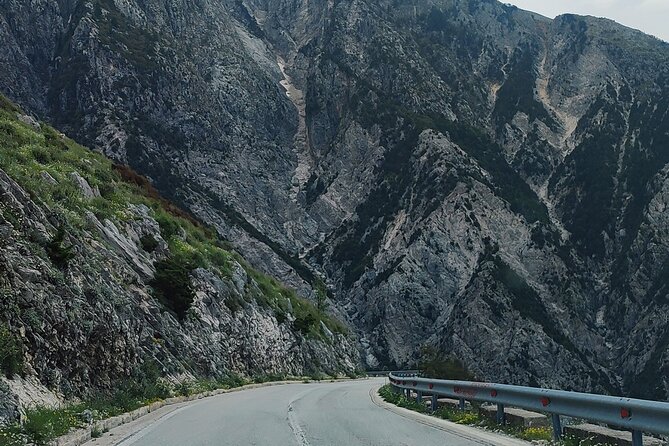 Day Trip to Bovilla Lake and Kruja city (from Tirana) - Kruja Bazaar: souvenirs with a local feel