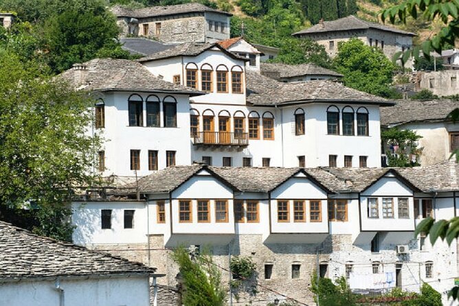Gjirokaster walking Tour The Old Baazar, Cfake, Dunavat, Ali Pasha Bridge - Who should book this walk