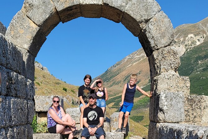 Outdoor Experience in Amantia Archeological Park & Brataj Bidge - Key points at a glance