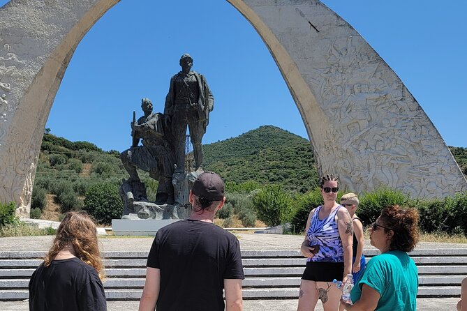 Outdoor Experience in Amantia Archeological Park & Brataj Bidge - What the guide adds to the experience
