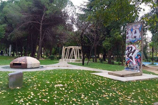 Panoramic City Tour Tirana - Blloku, from forbidden district to fashionable quarter