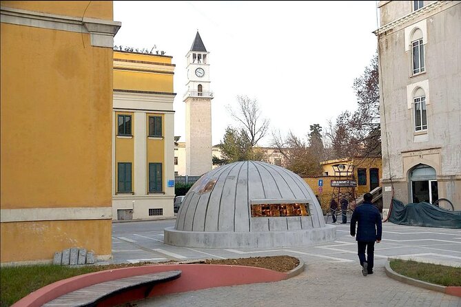 Panoramic City Tour Tirana - A brief visit to the Orthodox Cathedral