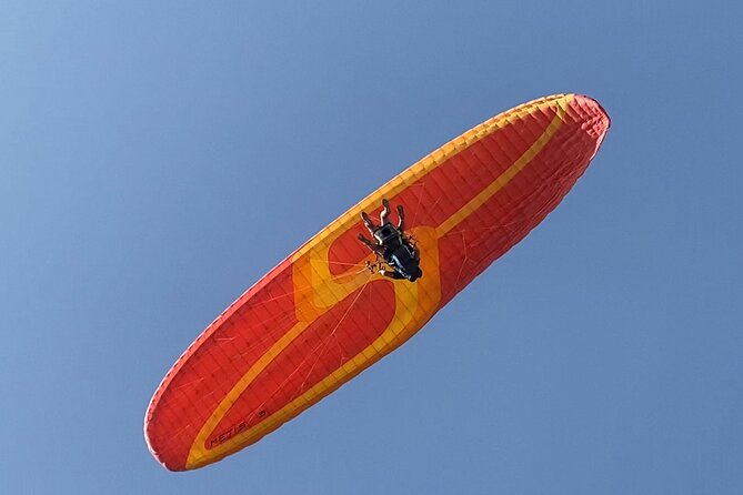 Paragliding Fly Tandem Vlora - Starting at Regina City Hotel at 10:00 am