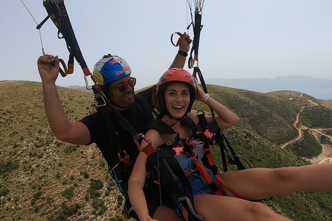 Paragliding Fly Tandem Vlora - What the Vlora panorama adds