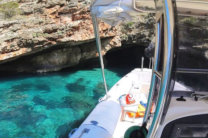 Private Full Day Boat Expedition to Grama Bay - Food, drinks, and what to bring