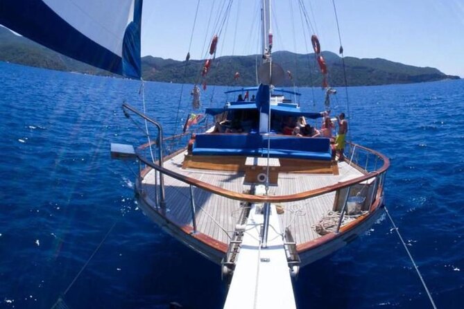 Saranda Prince Ennio-Daily Yacht Tour - What the $48.27 price really covers