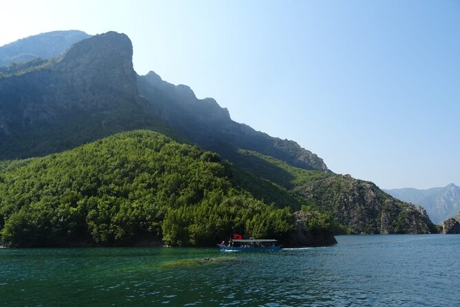 Self-Guided Tour: Theth, Valbona, Koman Lake in 4 Days - Day 3: the demanding crossing over Valbona Pass