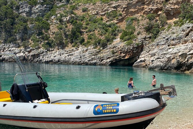 Speed Boat Tour to Secret Beaches - Guide quality, music, and the group mood