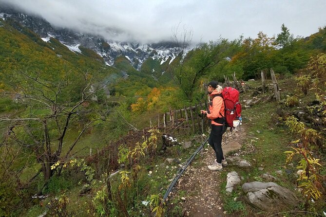 Stand Up Paddle at Skadar lake and Hiking from Valbona to Theth in 4 Days - The private format, pace, and practical limits