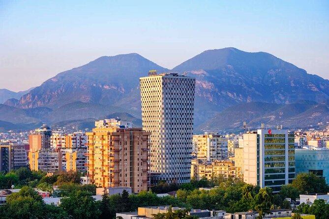 Tirana Sightseeing Walking Tour - The value of a private walking group