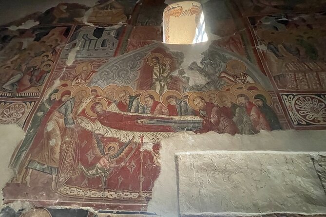UNESCO Heritage Sites in Albania on 3 day tour - Gjirokastër: Ottoman streets and a hilltop fortress