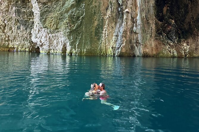 Vlore Speedboat Tour to Haxhi Ali Cave - Leaving Olympia Tours in Vlore